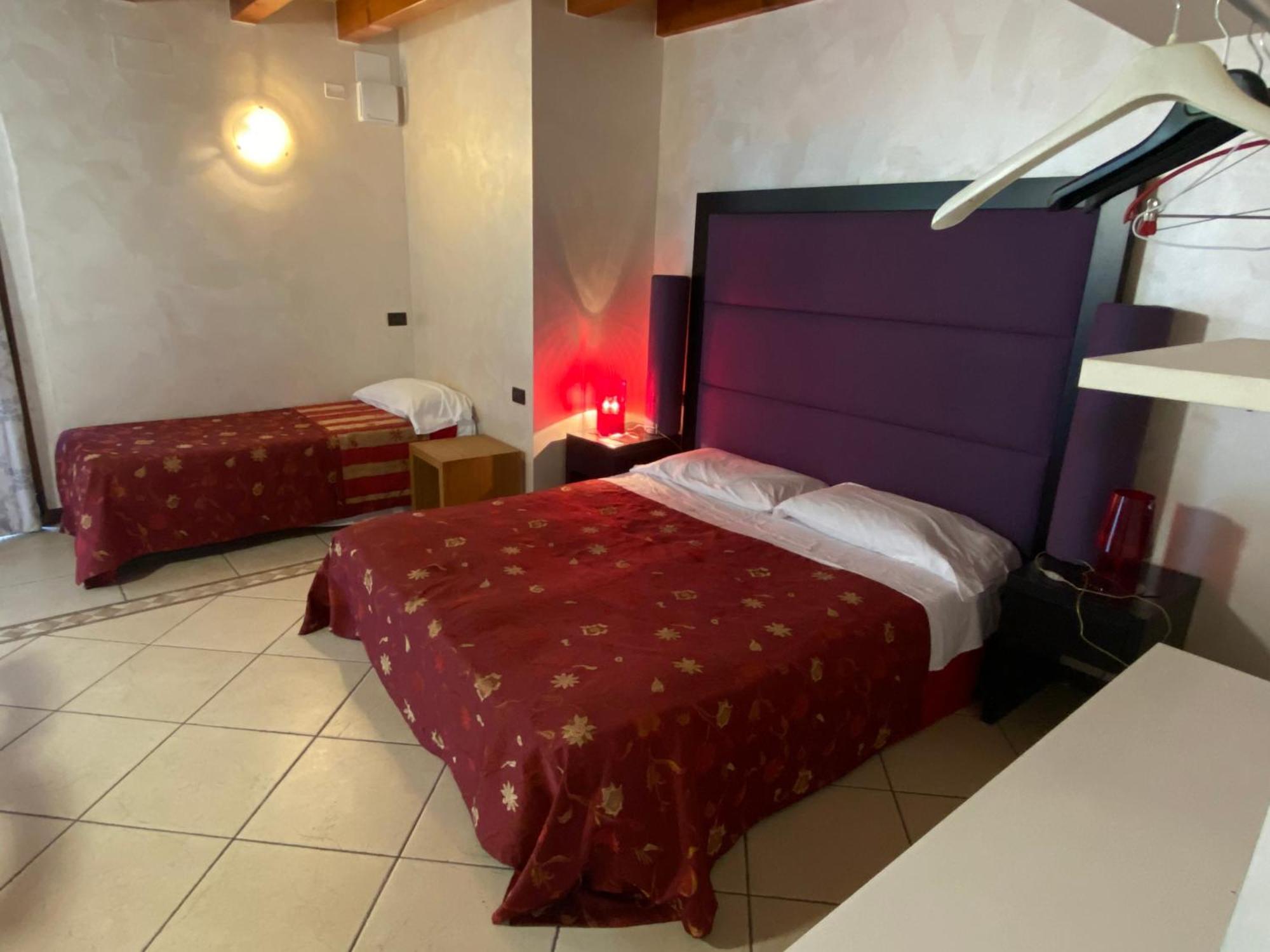Albergo Le Piante Manerba del Garda Exterior foto